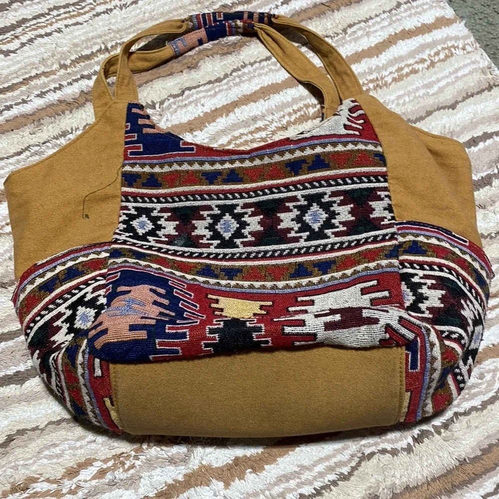 Catori Southwestern Geometric Print Fabric Shoulder Purse Bag Medallion Charm​​
